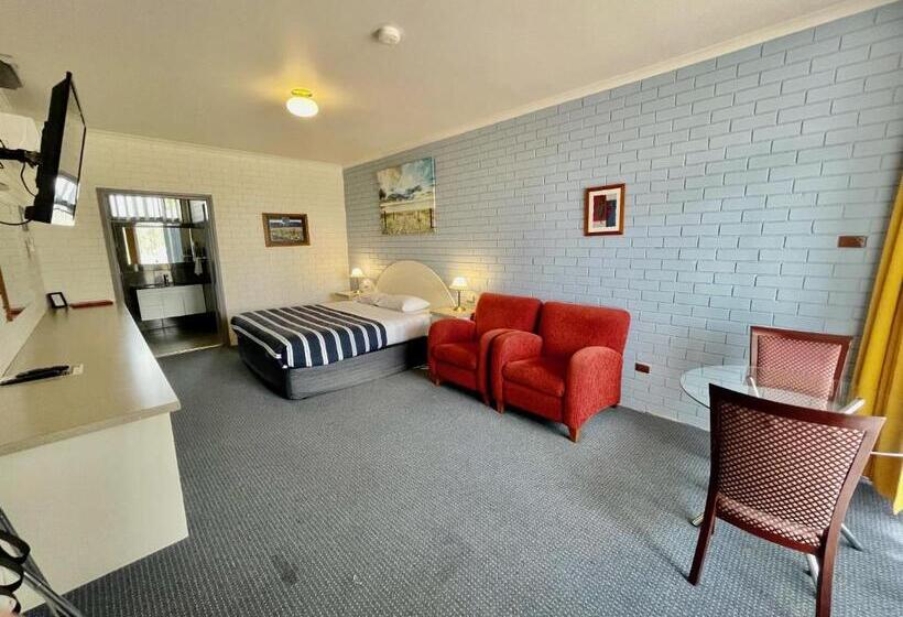 キングサイズベッドのエクゼクティブルーム, Statesman Motor Inn