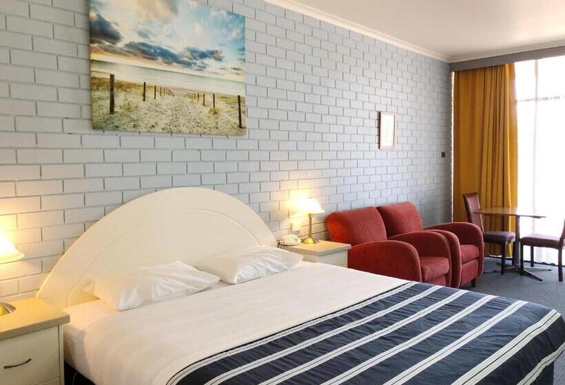 キングサイズベッドのエクゼクティブルーム, Statesman Motor Inn