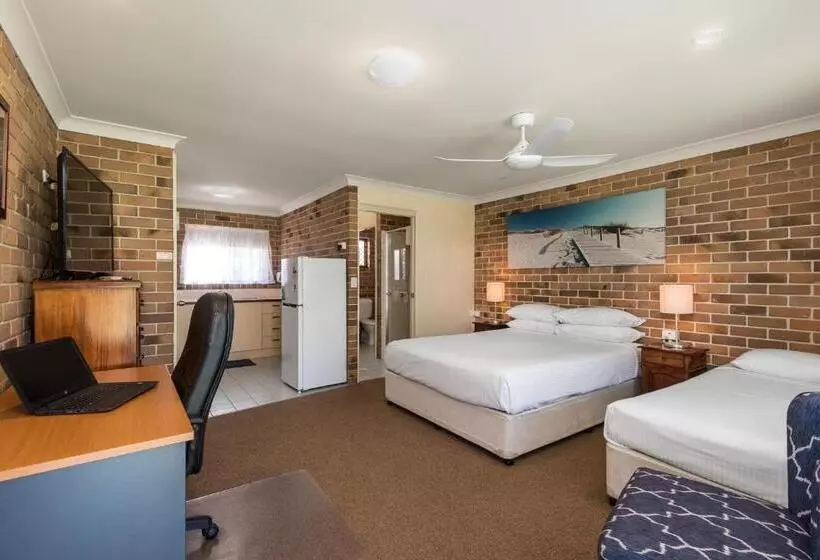 اتاق سوپریور, Sunshine Coast Airport Motel