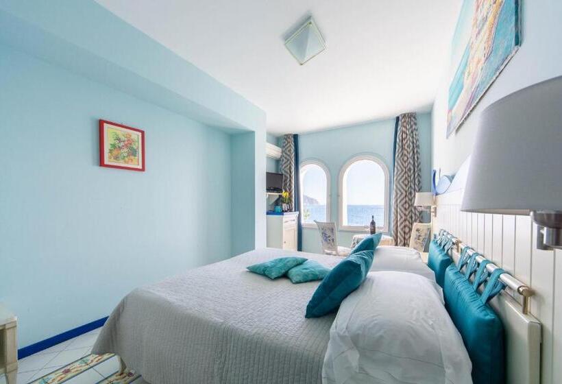 اتاق استاندارد با چشمانداز دریا, Villa San Michele