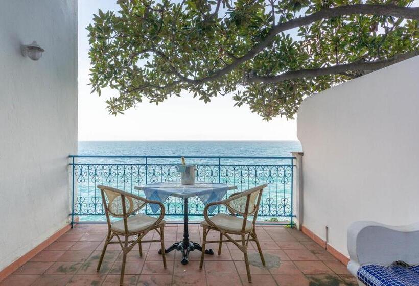 Superior Room with Terrace, Villa San Michele