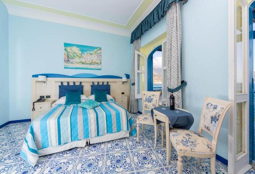 Superior Room with Terrace, Villa San Michele