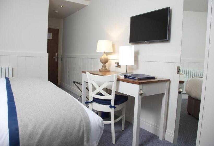 Номер Стандарт, Waterfront Hotel Dungloe