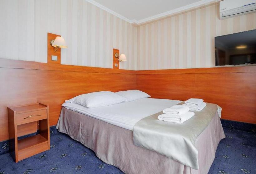 חדר קלאסי, Cristal Park