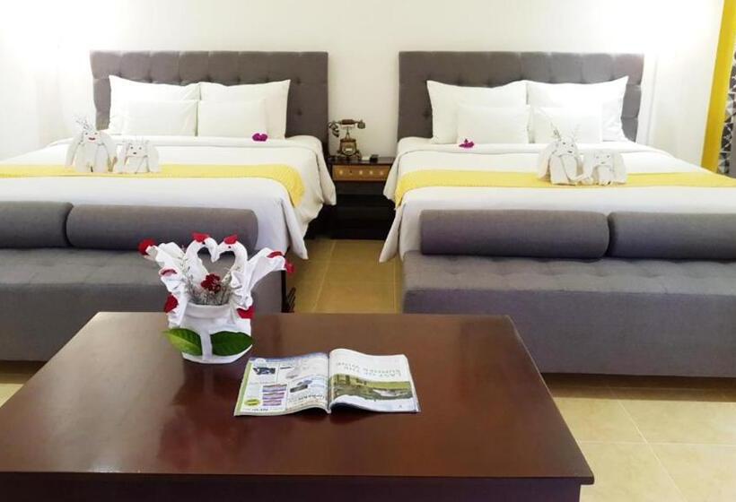 اتاق خانوادگی, Hoi An Hai Au Boutique