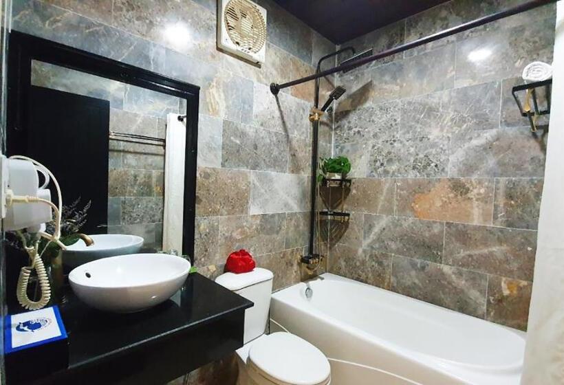 اتاق لوکس, Hoi An Hai Au Boutique