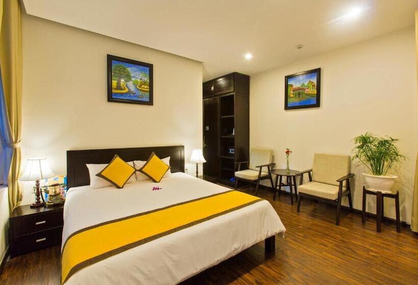 اتاق لوکس با بالکن, Hoi An Hai Au Boutique