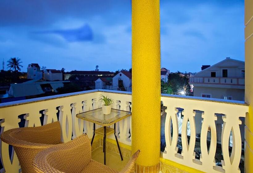 اتاق خانوادگی, Hoi An Hai Au Boutique