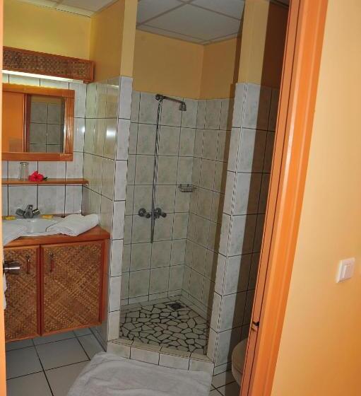 Standard Trippelrum, Hibiscus