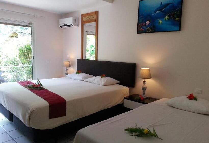 Standard Trippelrum, Hibiscus