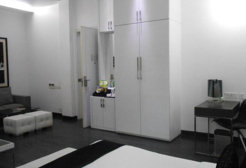 行政套房, Sapphire Suites