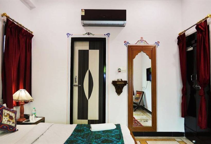 اتاق لوکس, The Little Prince Heritage Home