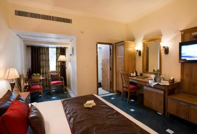 スーペリアールーム, The Manor Kashipur By Leisure Hotels
