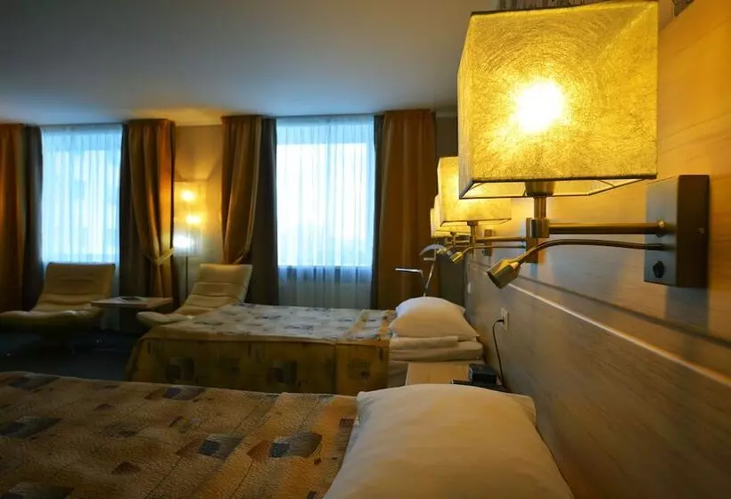 اتاق استاندارد, Mayak Hotel   Korpus Irtysh