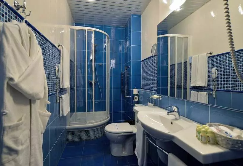 اتاق استاندارد, Mayak Hotel   Korpus Irtysh