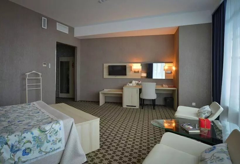 اتاق سوپریور, Mayak Hotel   Korpus Irtysh