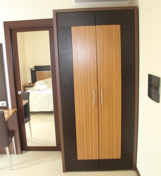 اتاق استاندارد, Villa Adriana