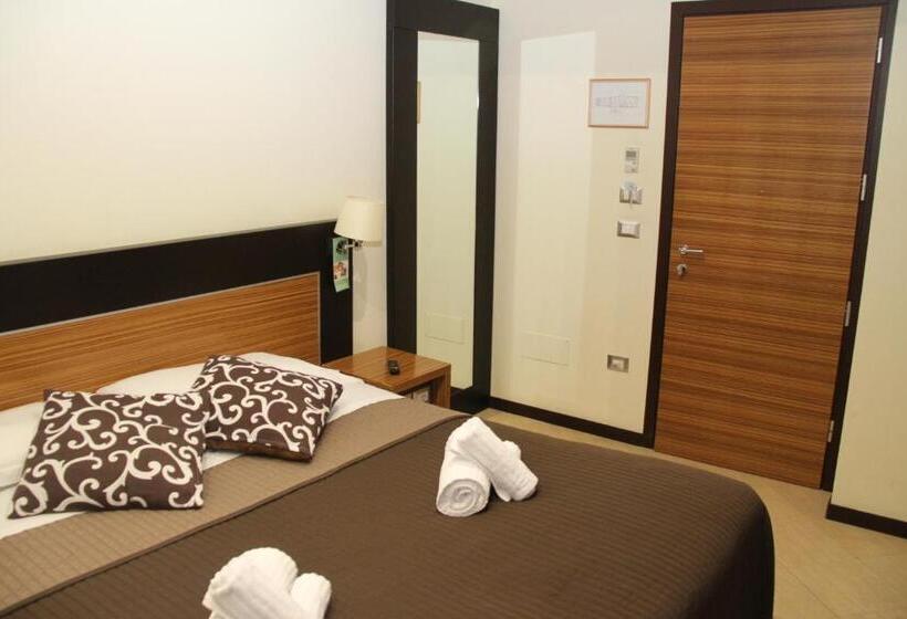 اتاق لوکس, Villa Adriana