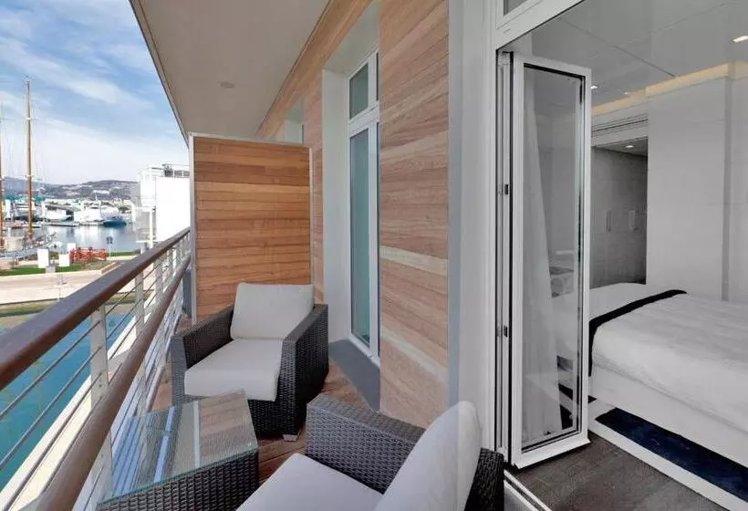 اتاق استاندارد با چشم‌انداز دریا, Yacht Club Marina Di Loano