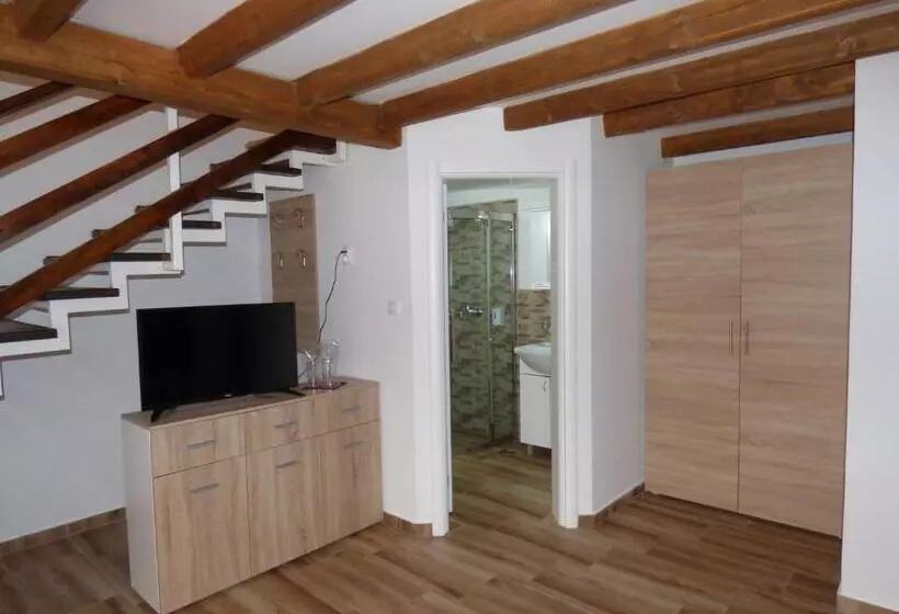 سوییت خانوادگی, Vetrenjača