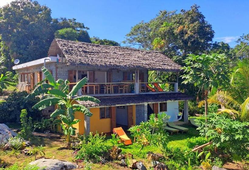 اتاق استاندارد با چشمانداز باغ, Villa C Est La Vie