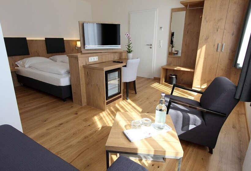 Номер Комфорт, Adler Hotel & Gasthaus