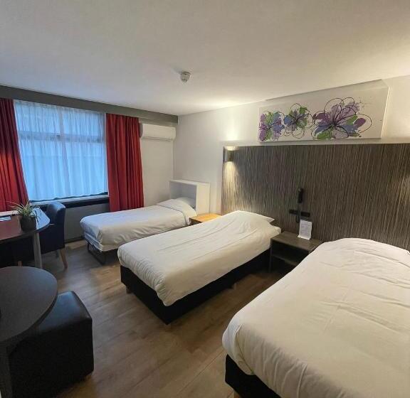 Номер Стандарт Трехместный, City Hotel Tilburg