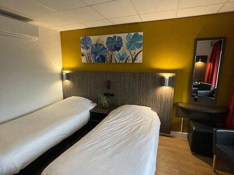 Номер Стандарт, City Hotel Tilburg