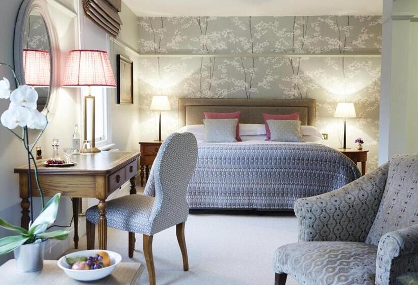 غرفة ديلوكس, Castle House