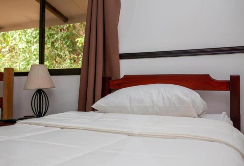 غرفة إقتصادية, Hacienda La Pacifica