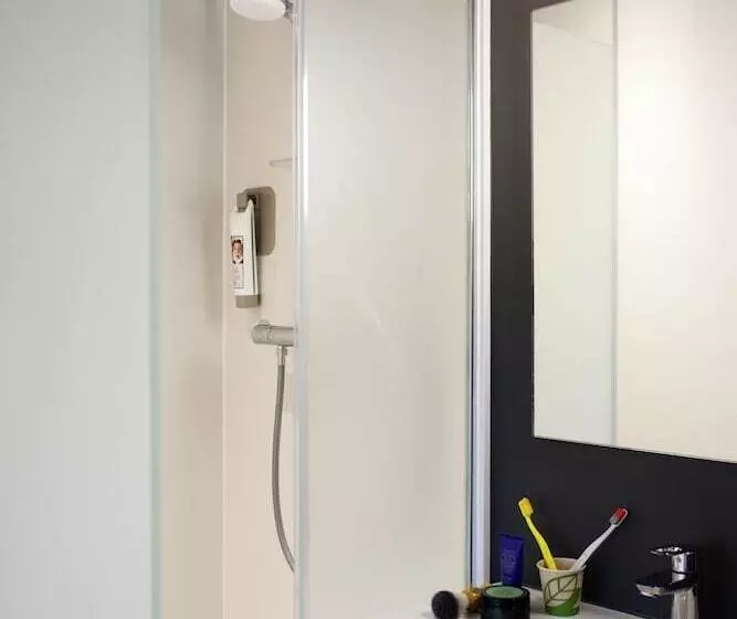 スタンダードルーム, Ibis Budget Amsterdam Airport