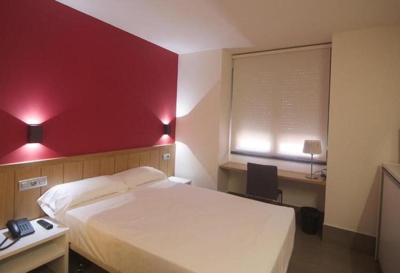 اتاق استاندارد, The Book Factory Hostel