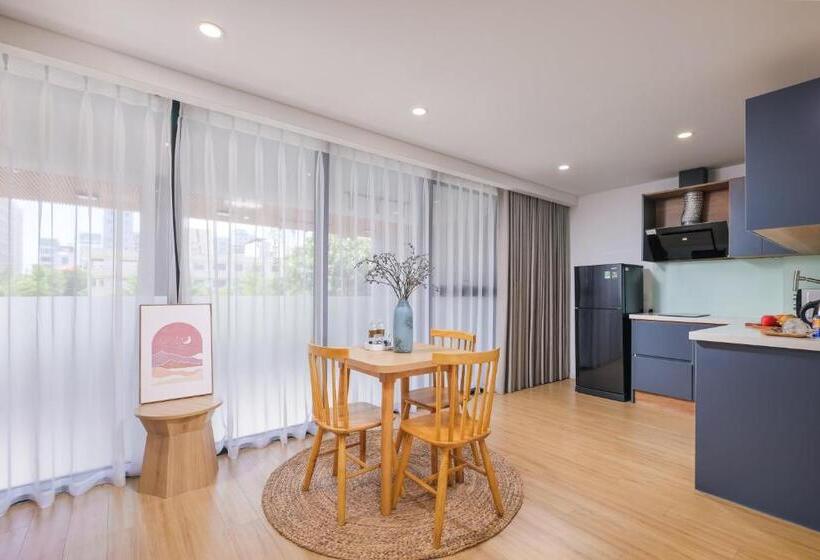 استودیوی سوپریور, Lagom Apartment And