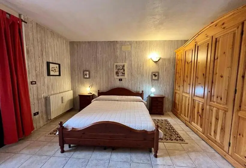 庭の見えるジュニアスイート, B&b La Baronata   Pescosansonesco