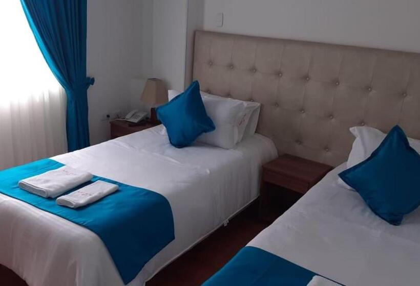 标准间, En Bogota Fontana Di Trevi