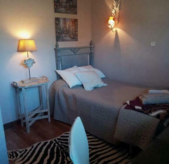 חדר יחיד בסיסי, Patricia