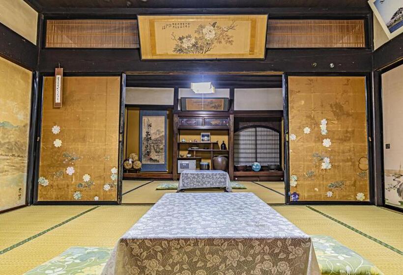 اتاق استاندارد چهارنفره با سرویس بهداشتی مشترک, Stay And Discover Nishinoya