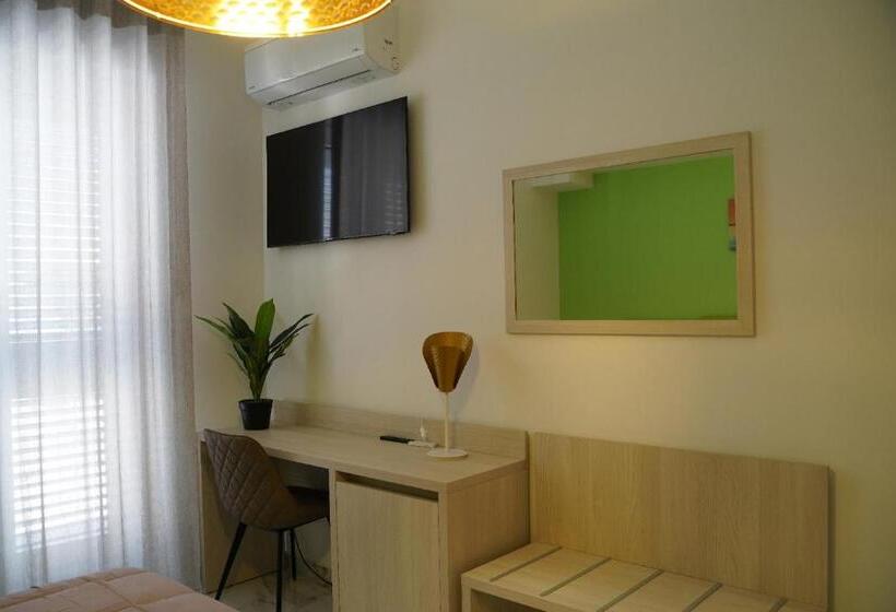 غرفة قياسية, B&b Angelo E Silvana