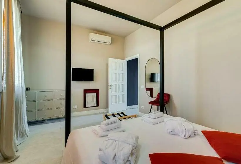 דירת חדר עם טרסה, Vivilo Roma Trevi   Luxury Experience   Private Jacuzzi On Terrace   Insane View