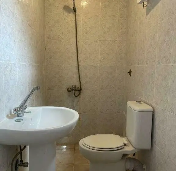 اتاق استاندارد یک نفره, Auski Hostel Dahab
