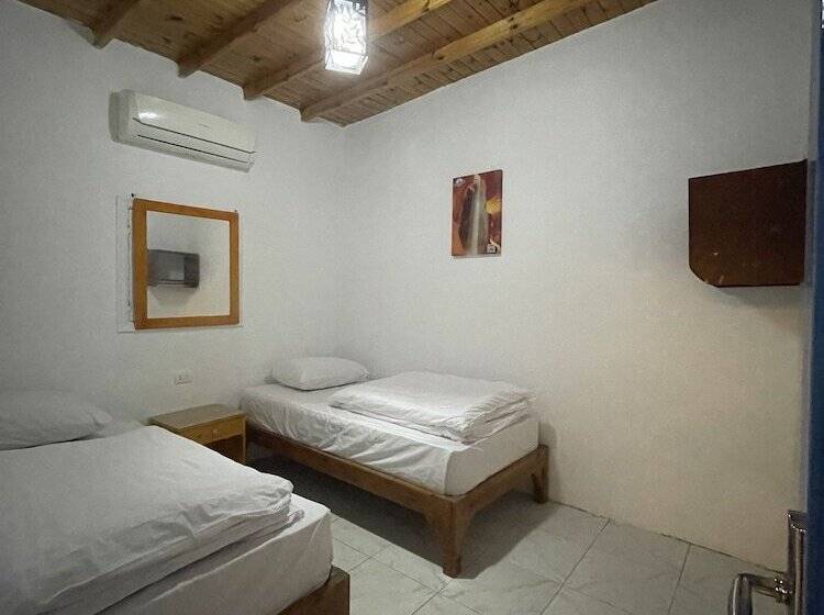 اتاق استاندارد, Auski Hostel Dahab