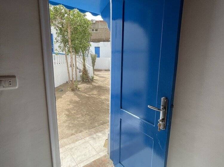 تختخواب در اتاق مشترک, Auski Hostel Dahab