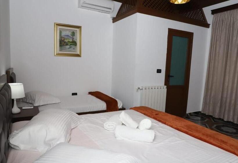 اتاق لوکس, Villa Palma Center