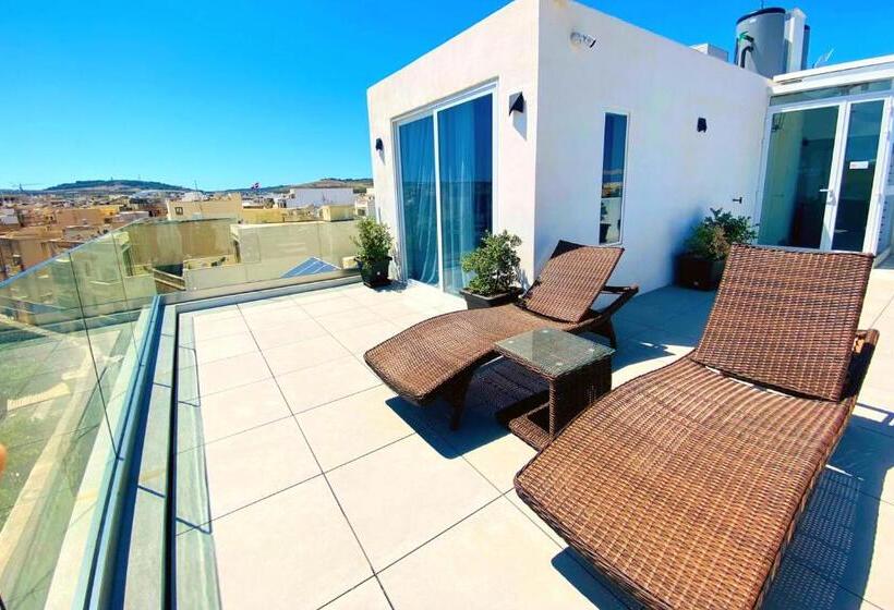 سوئیت با بالکن, Cinematique