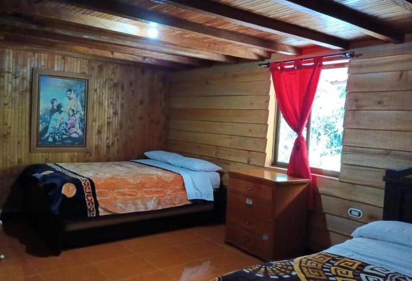 חדר קלאסי לארבעה, Cabañas Jc