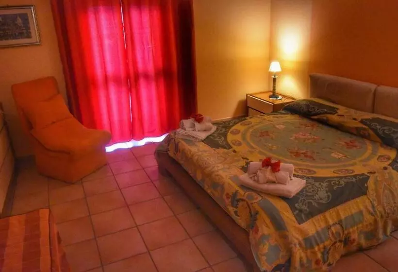 バルコニー付スタンダード４ベッドルーム, Bed And Breakfast Pieffe