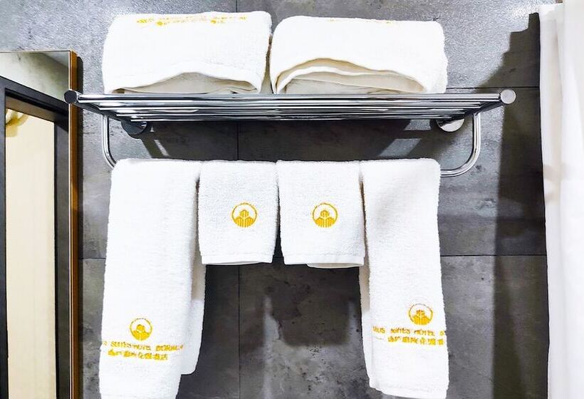 اتاق اجرایی, Erus Suites Hotel Boracay