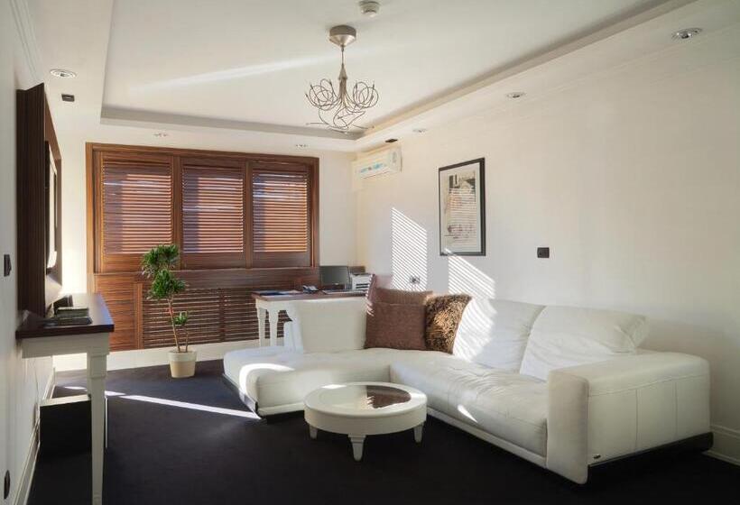 شقة غرفة واحدة, Garni Hotel Crystal