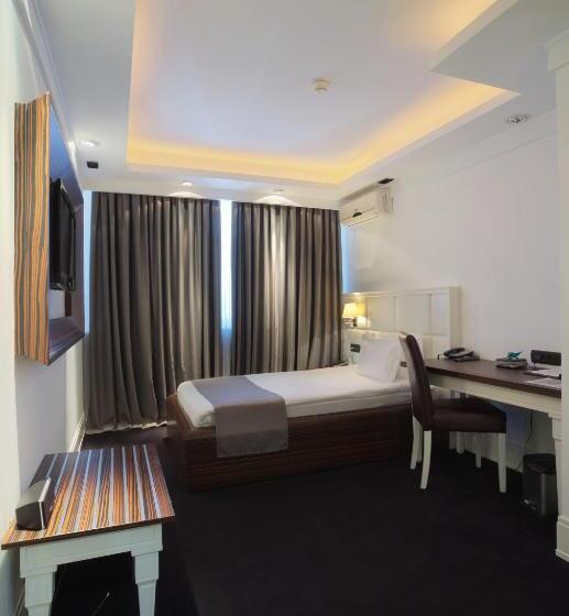 غرفة ديلوكس فردية, Garni Hotel Crystal