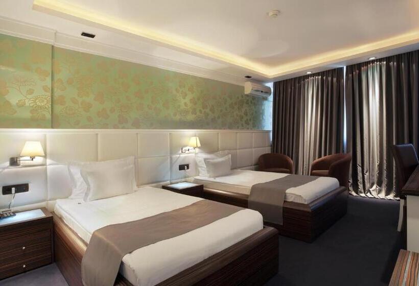 غرفة قياسية, Garni Hotel Crystal